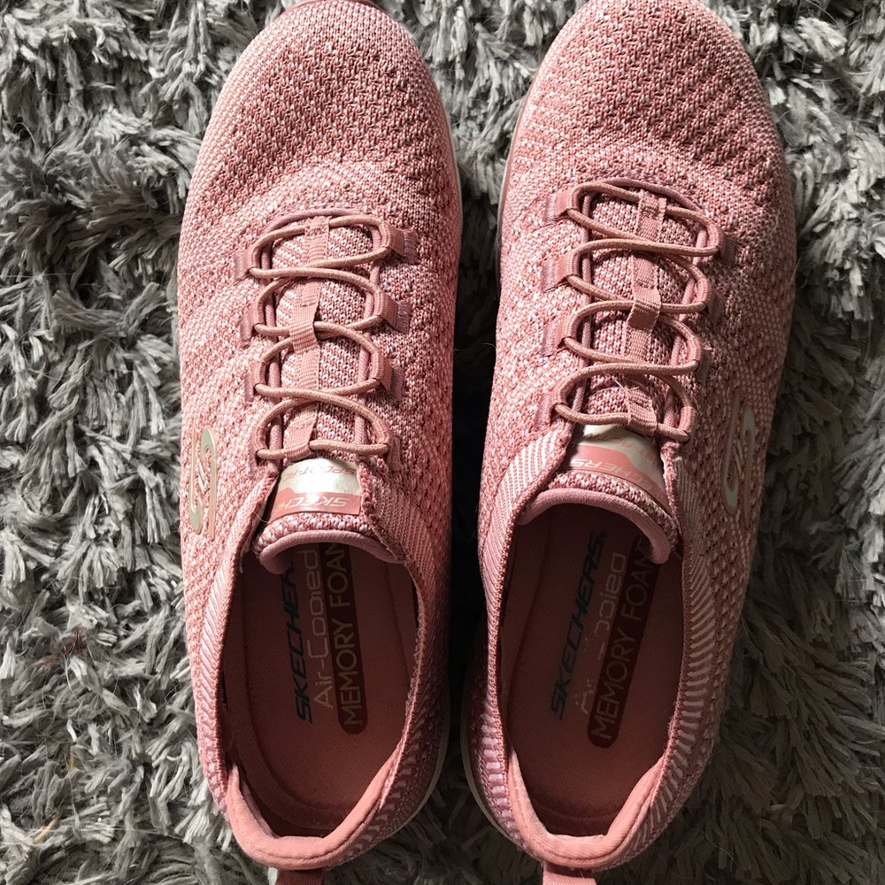 Skechers air cooled memory foam shoes